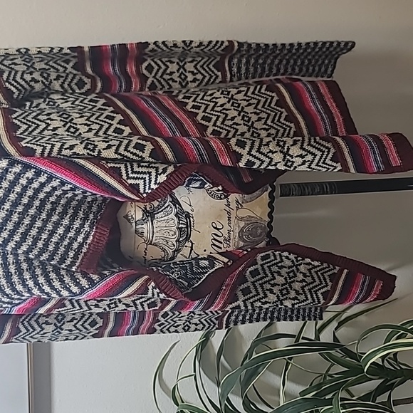 Self ❤️ esteem soft acrylic open front shrug - Picture 3 of 8